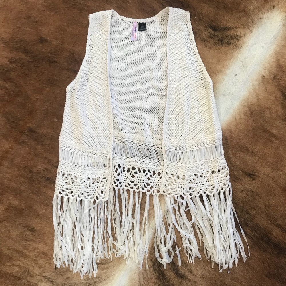 Thin Knitted Cardigan/Vest with Fringe